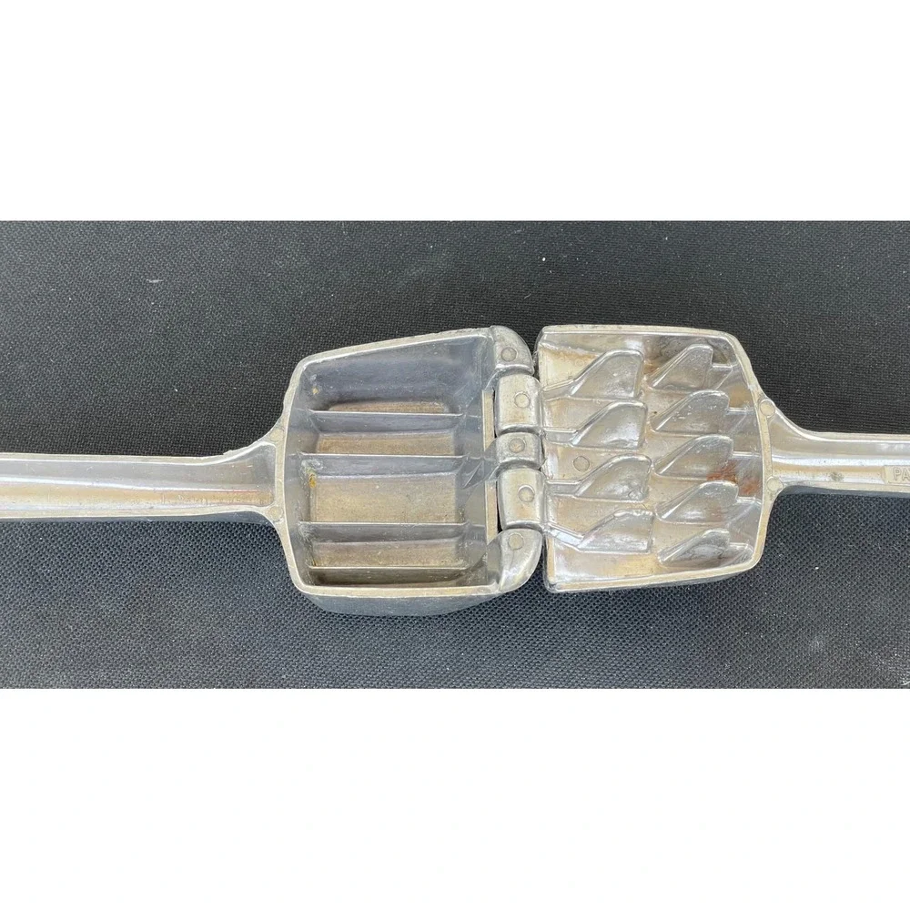 Irwinware Vintage Ice Crusher Silver Aluminum Kitchen Tool USA 3385530